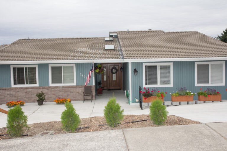 Senior care at Harbor View Adult Family Home in Tacoma, WA